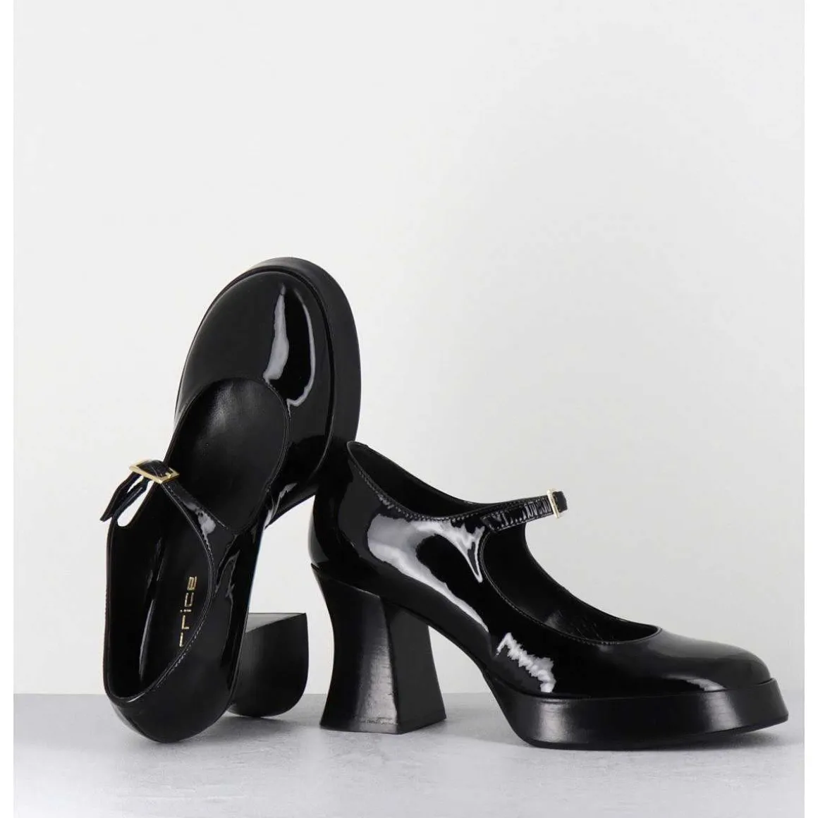 Babies A Plateforme En Cuir Vernis Noir - Neder Vernice Nero