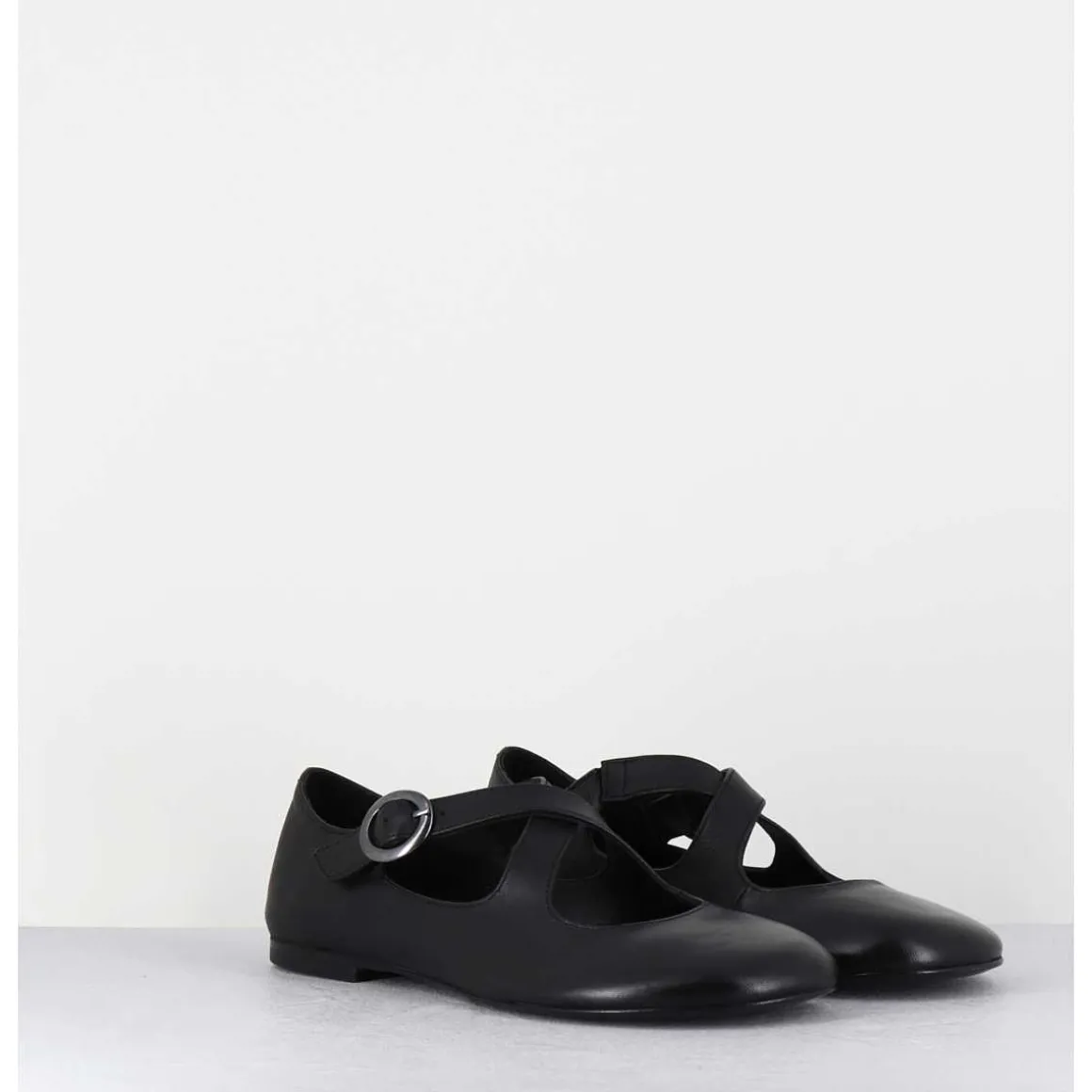 Ballerines A Brides Croisees En Cuir Souple Noir - Ziami Buffy Nero
