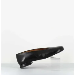 Ballerines Minimalistes En Cuir Souple Noir - Paola Black Nappa
