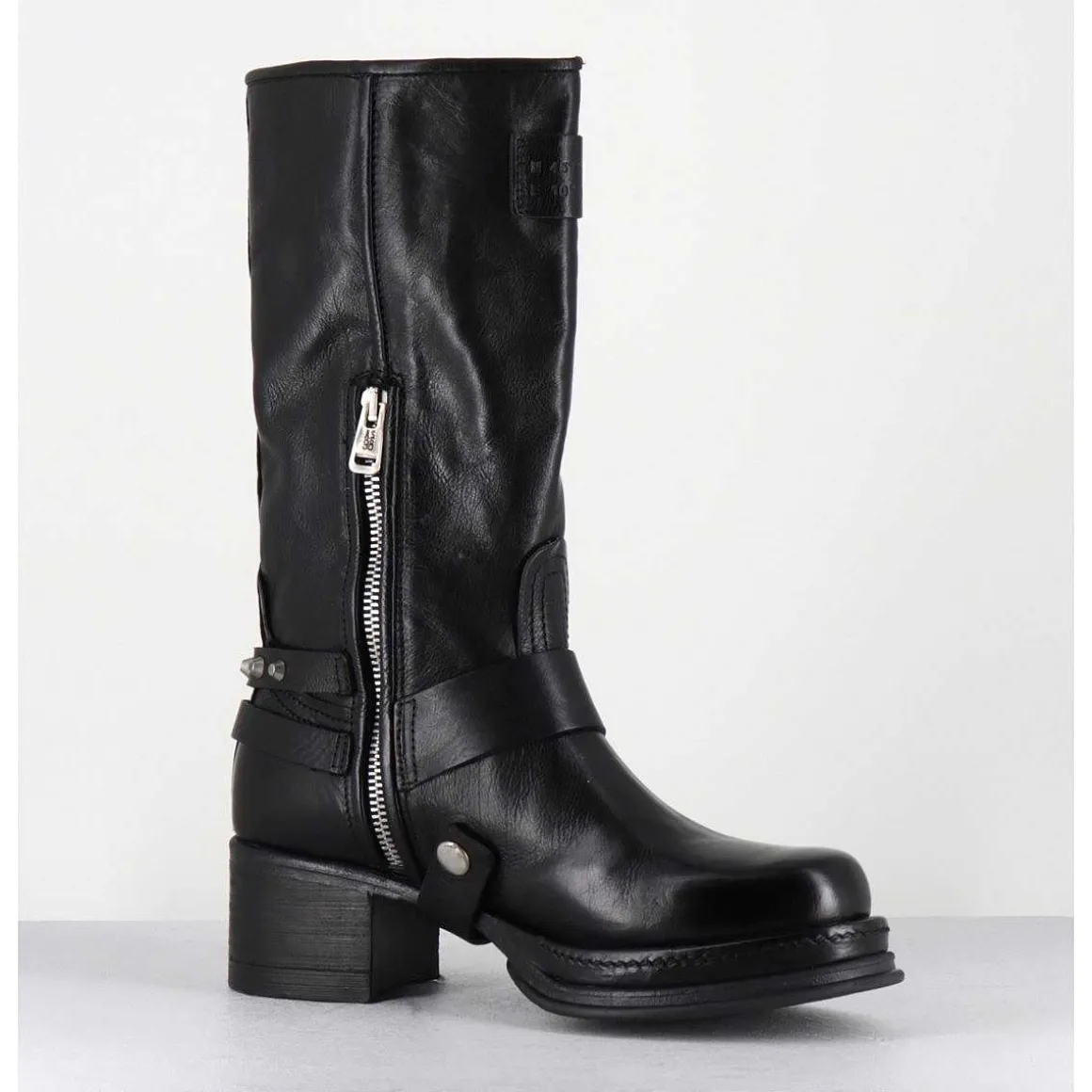 Bikers A Ceinturon En Cuir Noir - Velvet Nero