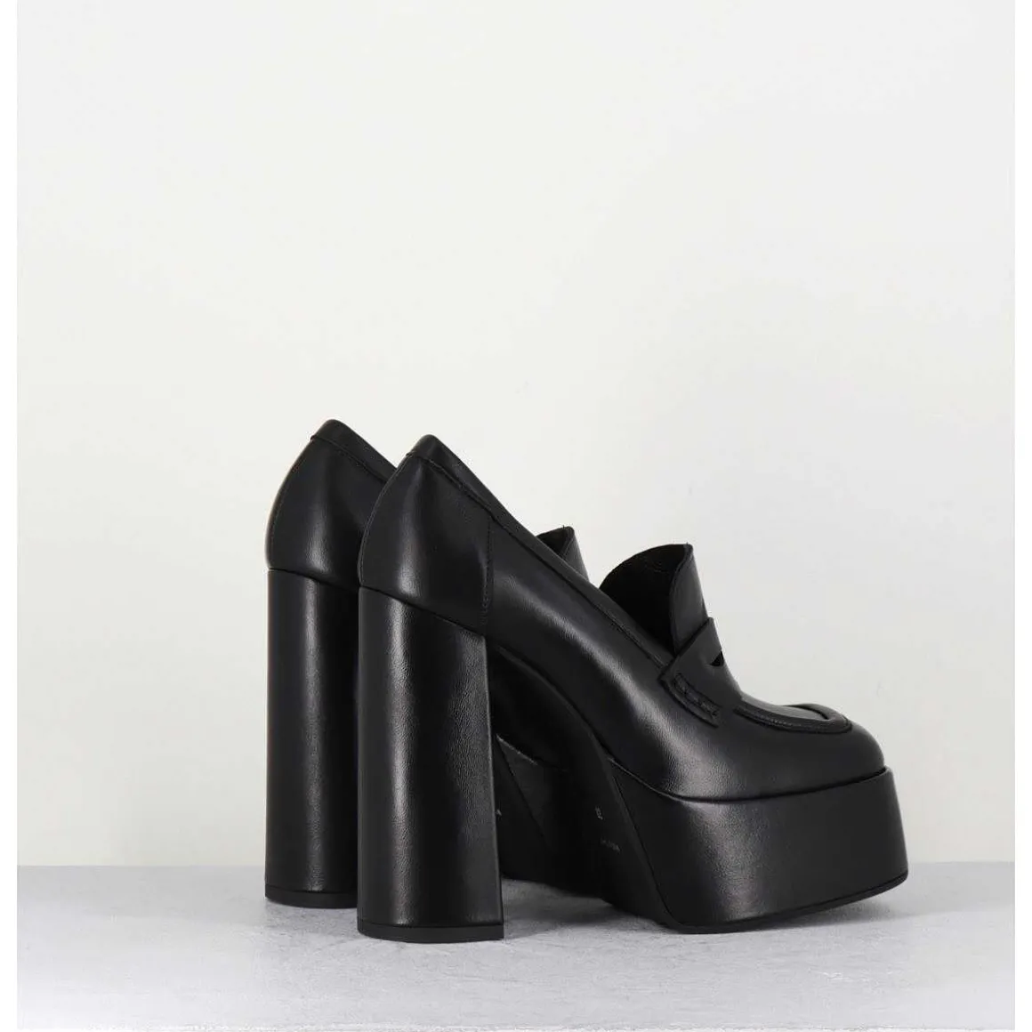 Black Leather Platform Loafers - Barsi Nero