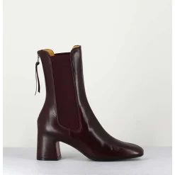 Boots A Elastiques En Cuir Souple Bordeaux - P900 Rubino