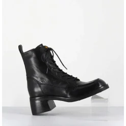 Boots A Lacets En Cuir Souple Noir - W232693 Guanto Nero