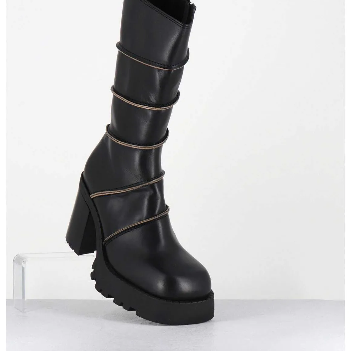 Boots A Plateforme En Cuir Noir & Surpiqures Beiges - Graciane Black Boots