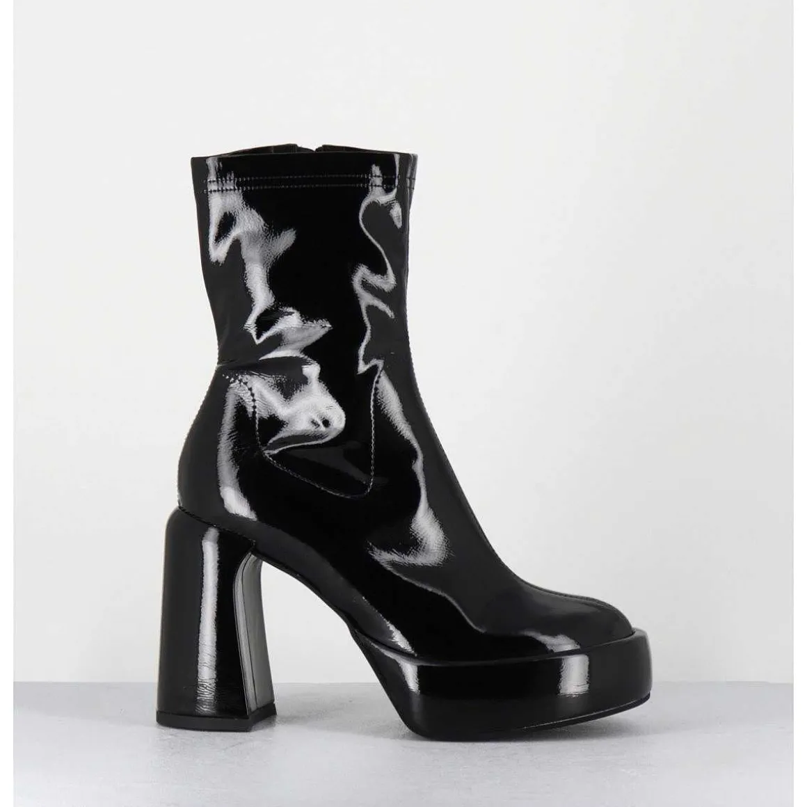 Boots A Plateforme Stretch Vernis Noir - E3527 Rain Nero