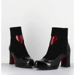 Boots A Talon En Cuir Noir & Coeur Rouge - Danlov Maserati Negro