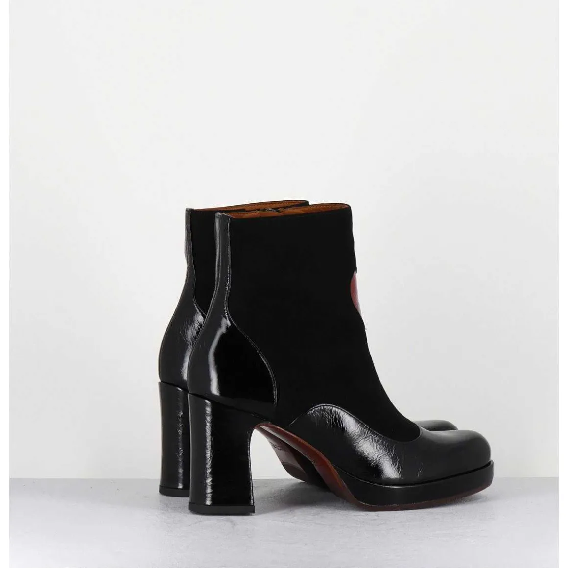 Boots A Talon En Cuir Noir & Coeur Rouge - Danlov Maserati Negro