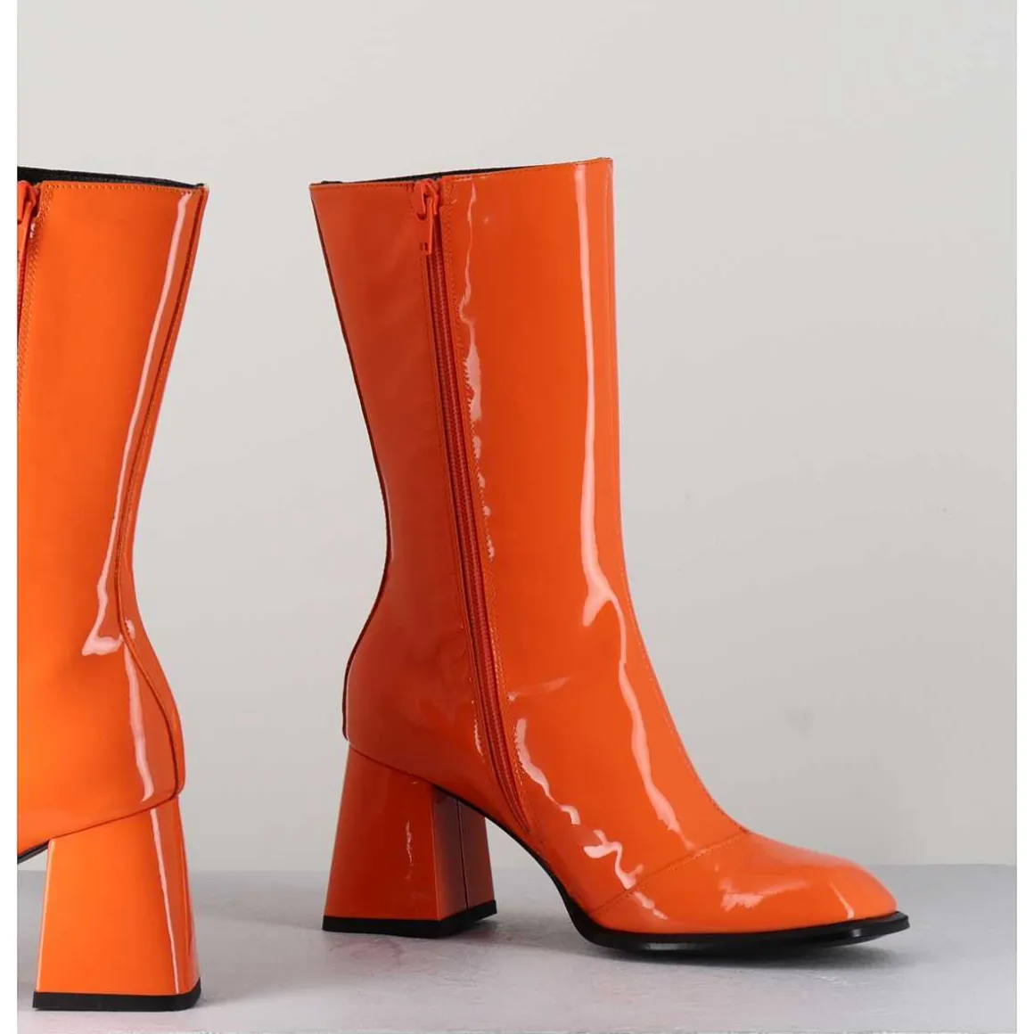 Boots A Talon 70S En Cuir Vernis Orange - Ya2240 Arancio