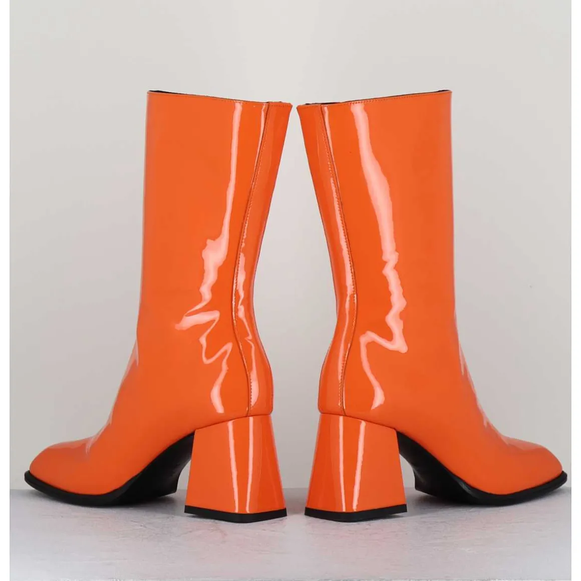 Boots A Talon 70S En Cuir Vernis Orange - Ya2240 Arancio