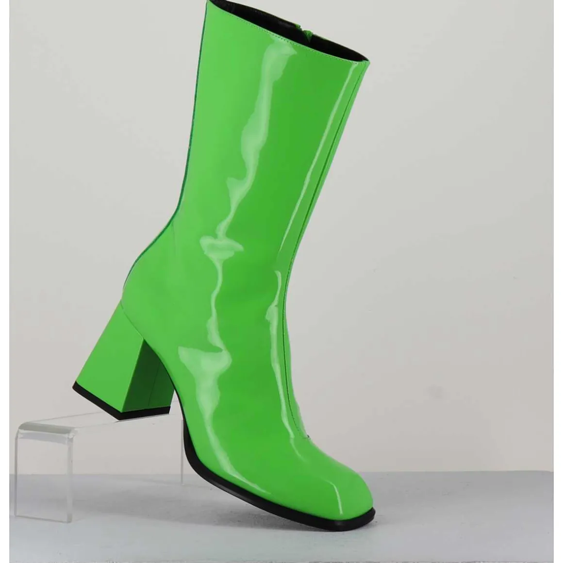 Boots A Talon 70S En Cuir Vernis Vert Pomme - Ya2240 Verde