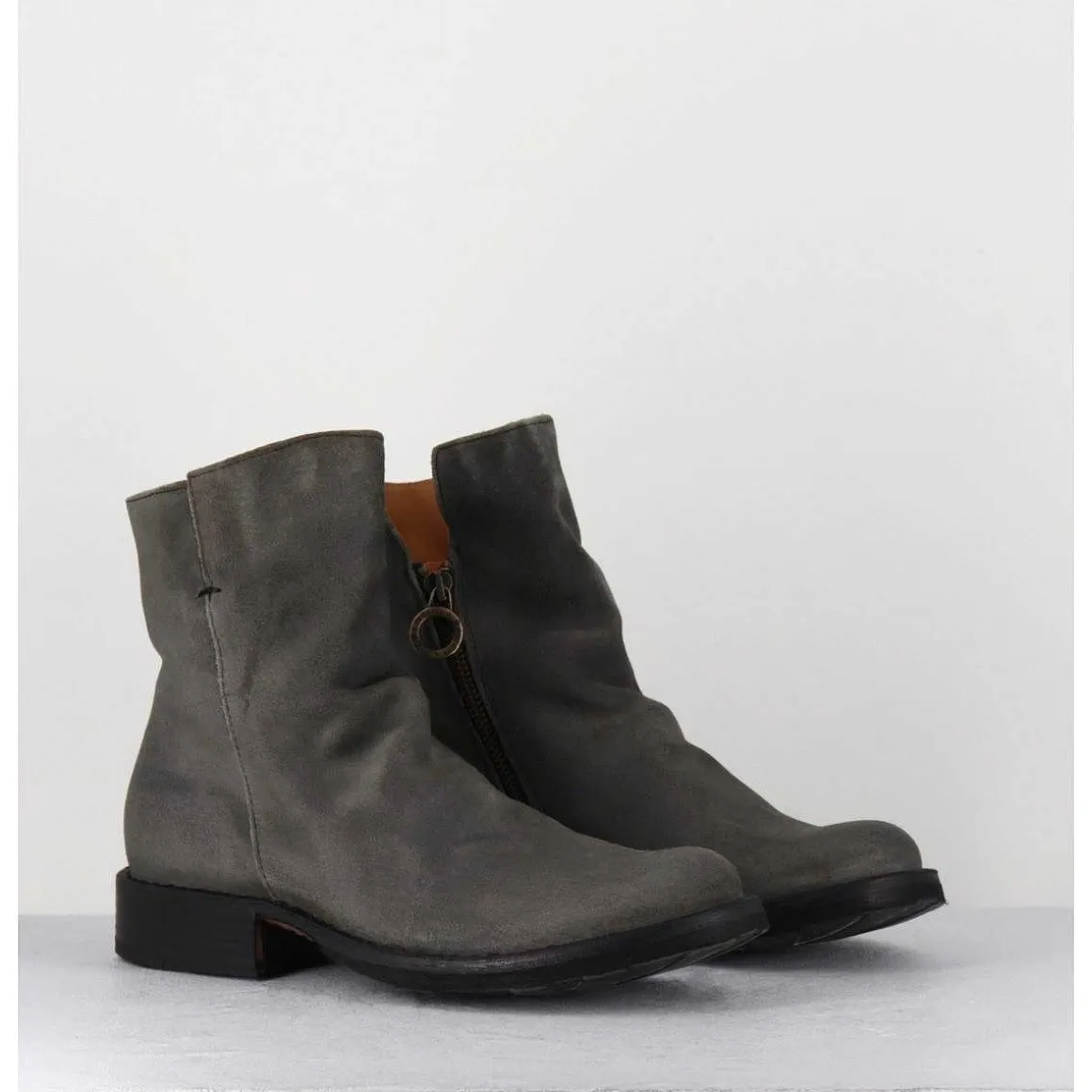 Boots Biker Plates En Daim Gris Taupe - Elf-22 Lavagna Boots