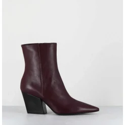 Boots Bout Pointu En Cuir Prune Talon Biseaute - Swan Nappa Mogano