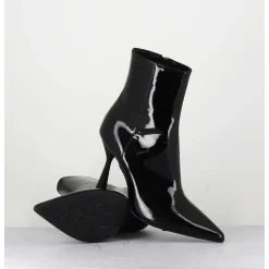 Boots Bout Pointu En Cuir Vernis Noir - Dea Shiny