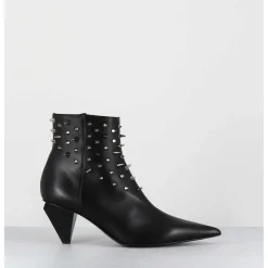 Boots Bout Pointu En Cuir Noir A Clous - Knife Studs Nero