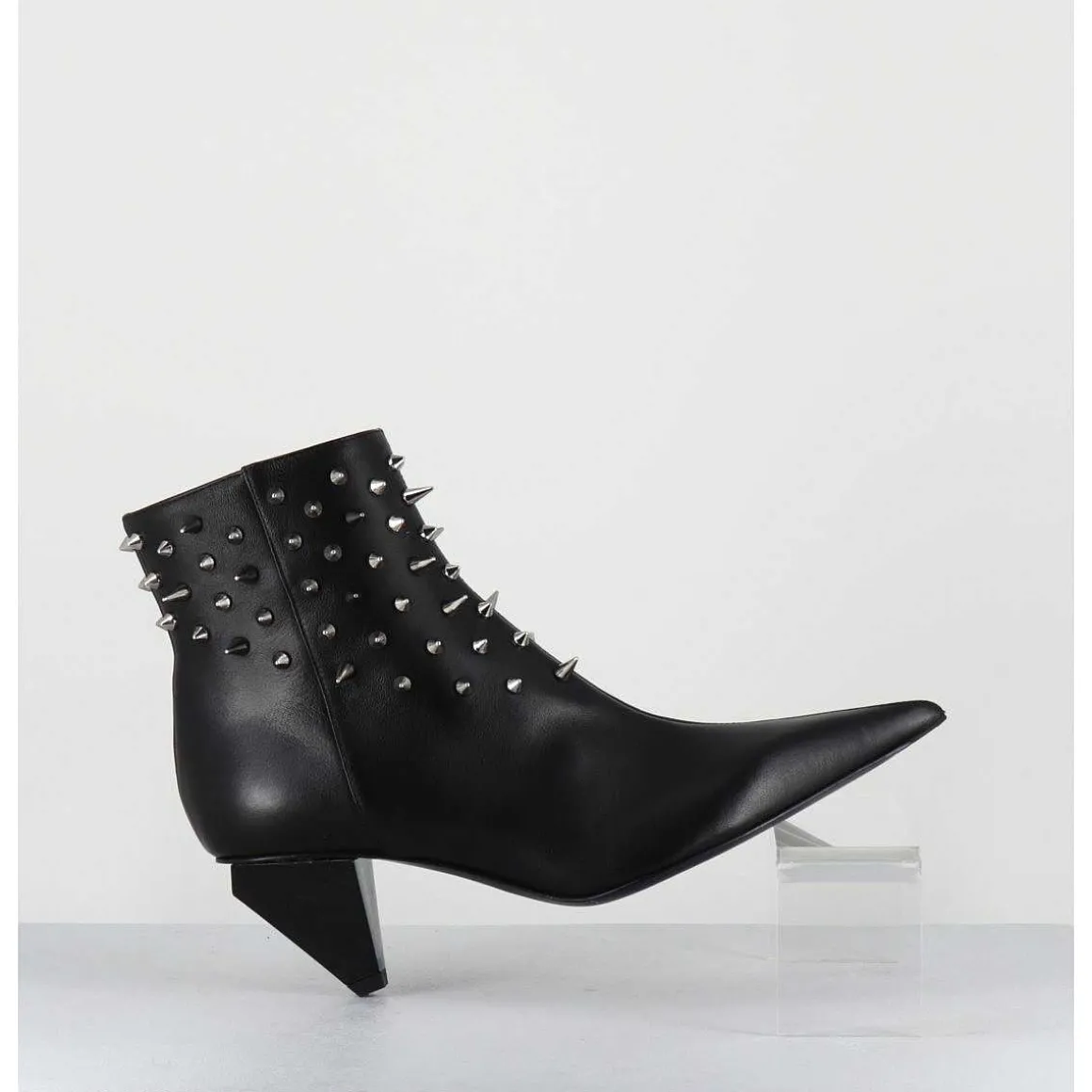 Boots Bout Pointu En Cuir Noir A Clous - Knife Studs Nero