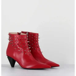 Boots Bout Pointu En Cuir Rouge A Clous - Knife Studs Cerise