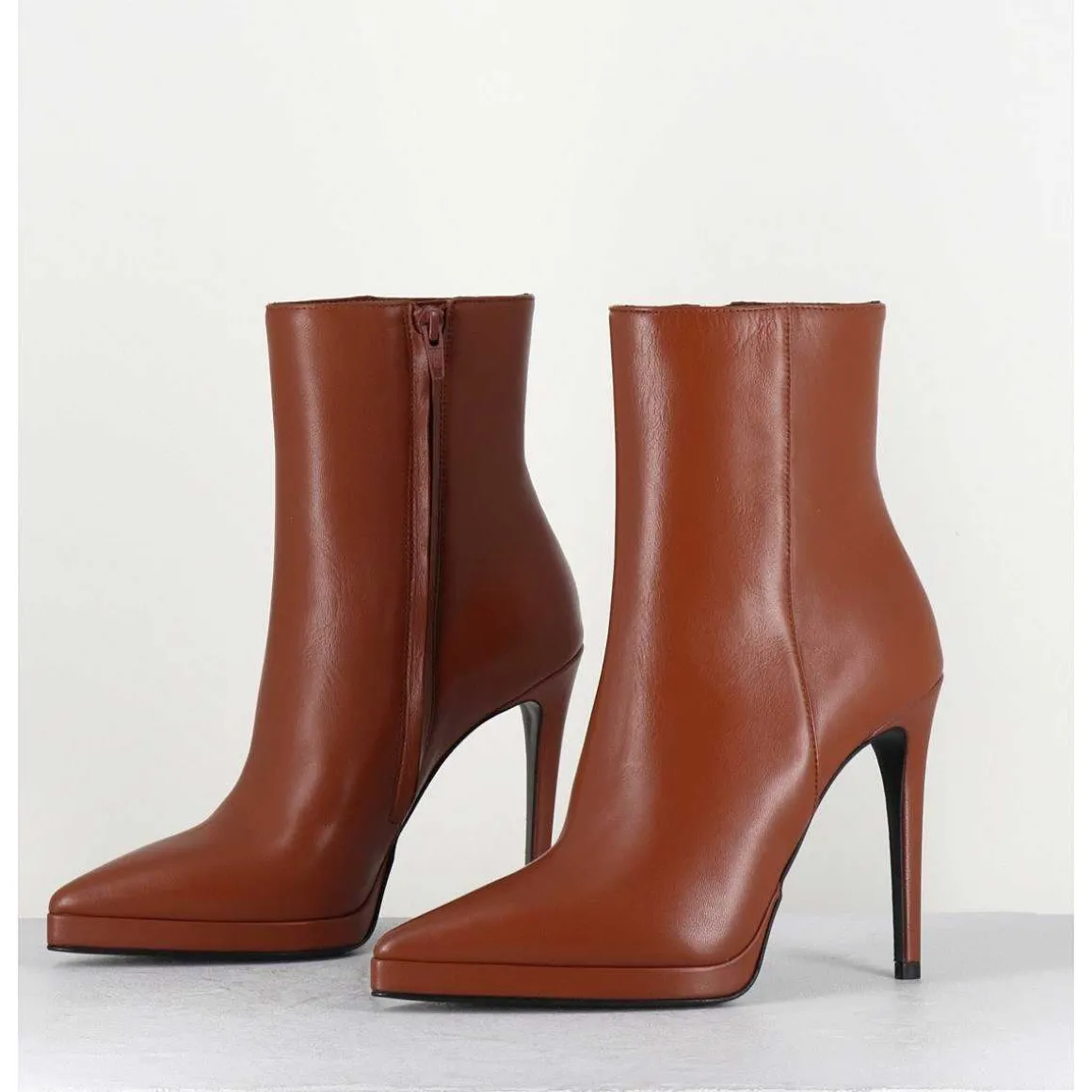 Boots Bout Pointu Talon Haut En Cuir Caramel - Safra Luggage
