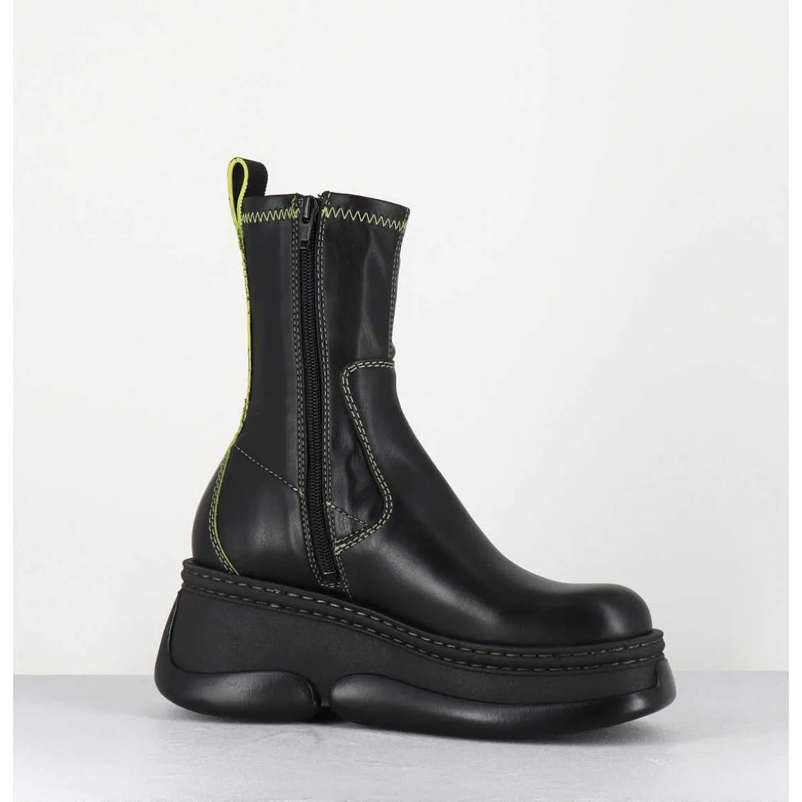 Boots Bubble Compensees En Cuir Noir Stretch - Kattrin Black Boots