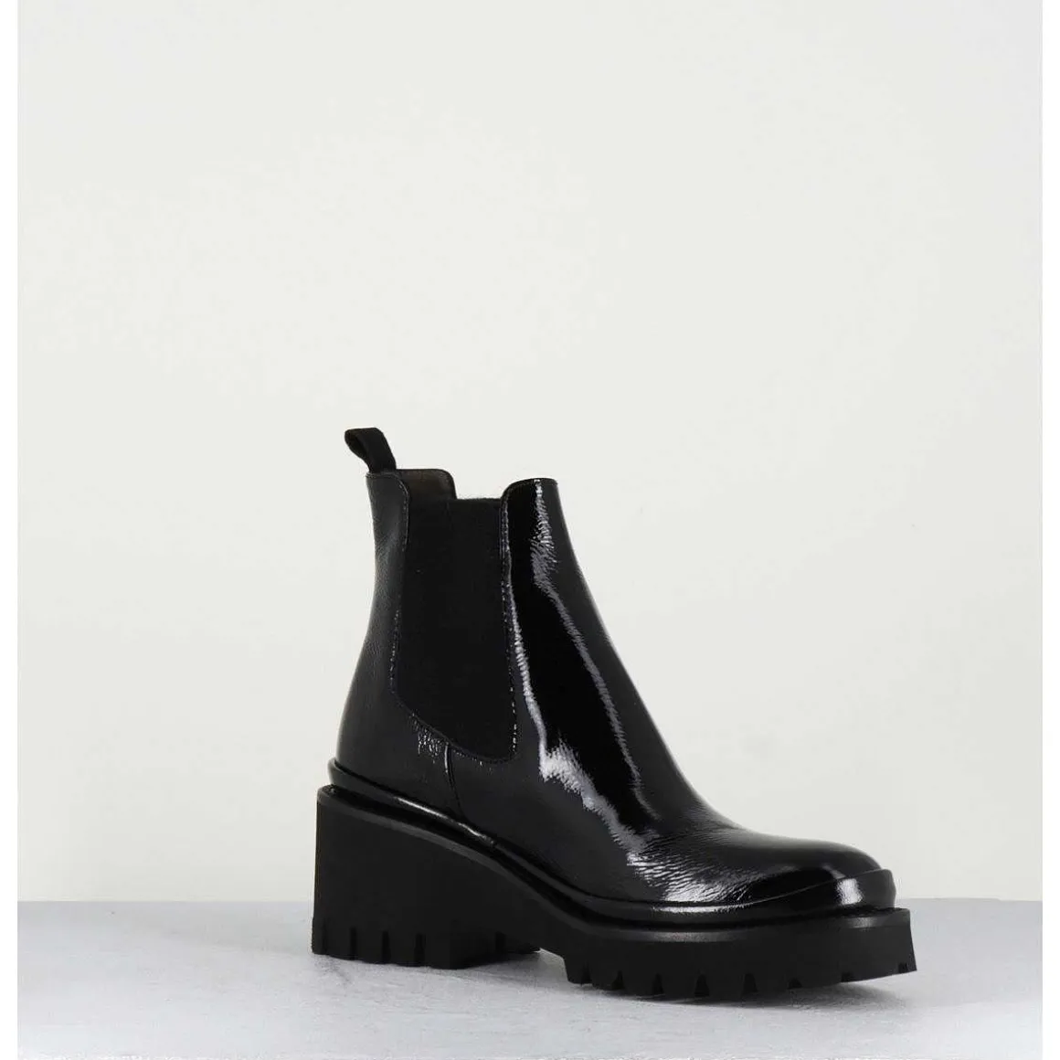 Boots Chelsea En Cuir Naplak Noir & Semelle Micro - Bradi Naplak Nero