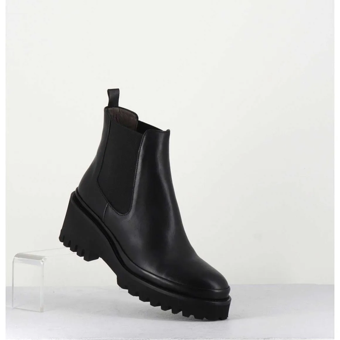 Boots Chelsea En Cuir Noir & Semelle Micro - Bradi Calf Nero