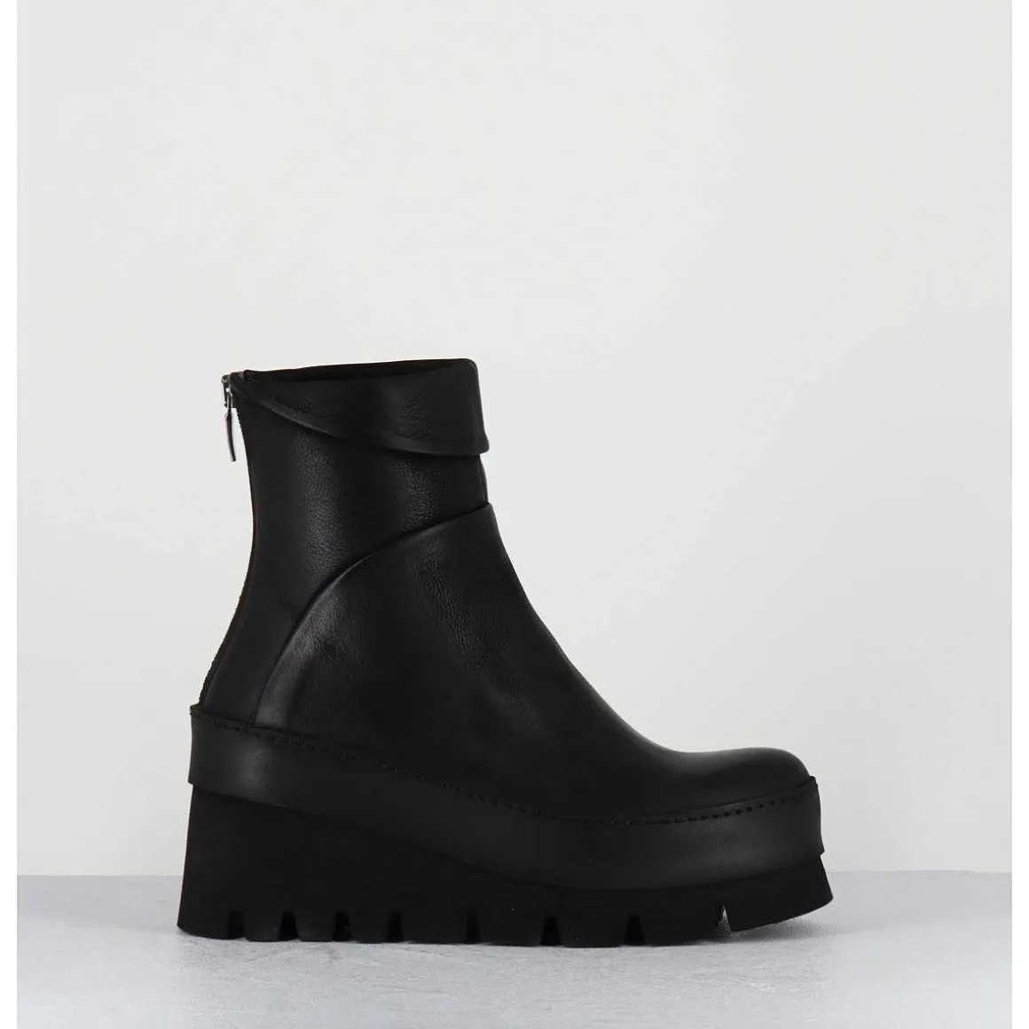 Boots Compensees Destructuree En Cuir Noir - 4562 Gas Nero