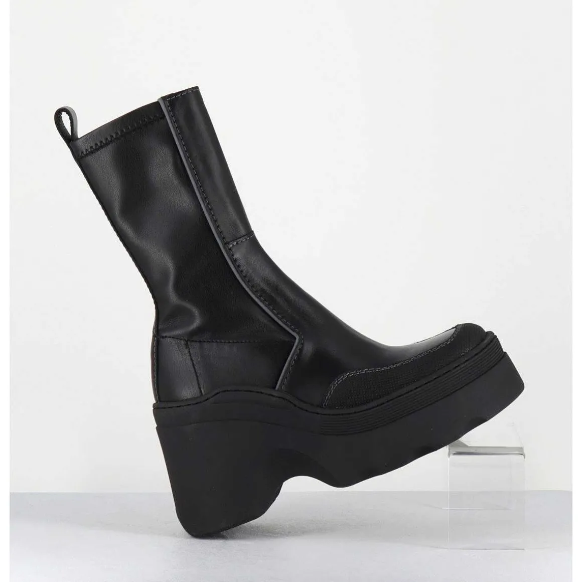 Boots Compensees En Cuir Noir Stretch - Deandra Black Boots
