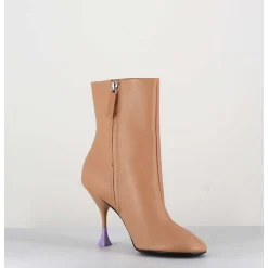 Boots En Cuir Beige A Talon Fin - Lidia 095 Bisquit