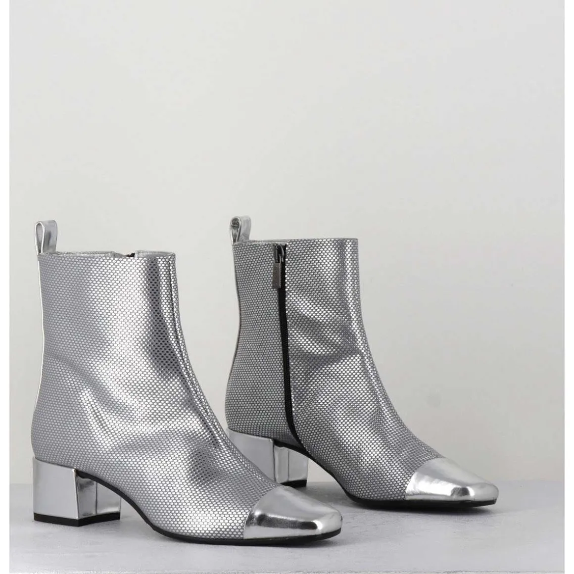 Boots En Cuir Gaufre Argent Details Miroir - Estime Bis Argent