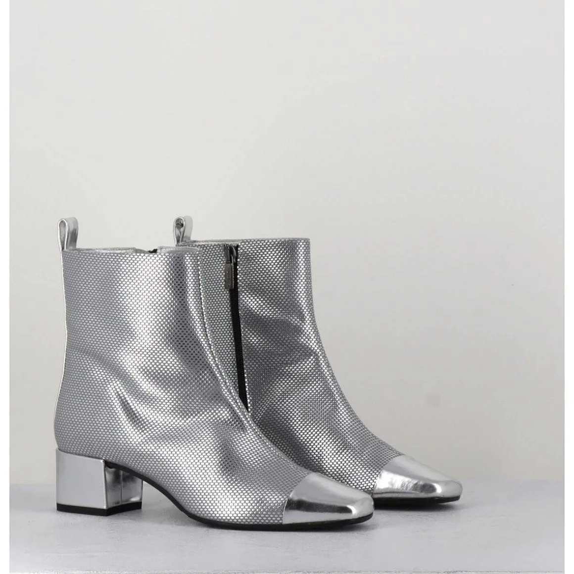 Boots En Cuir Gaufre Argent Details Miroir - Estime Bis Argent