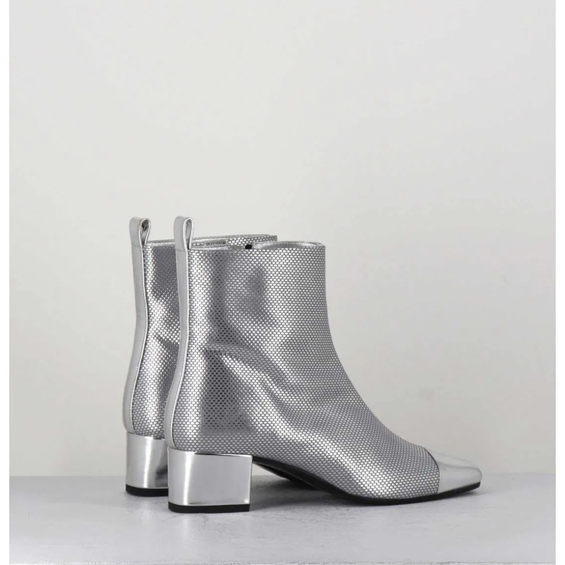Boots En Cuir Gaufre Argent Details Miroir - Estime Bis Argent