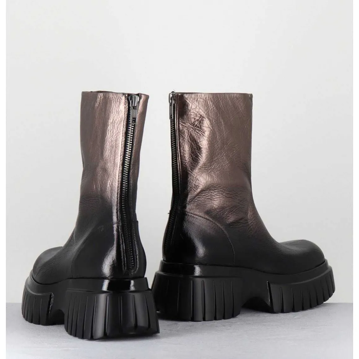 Boots En Cuir Metallise Bronze Semelle Epaisse - Melia1 Pegasus Bronzo