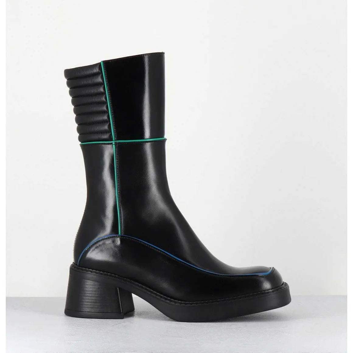 Boots En Cuir Noir & Surpiqures Vert + Bleu - Kerri Black Boots