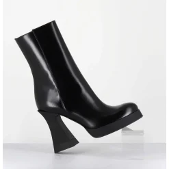 Boots En Cuir Noir A Talon Haut En Gomme - Janis Bootie Nero
