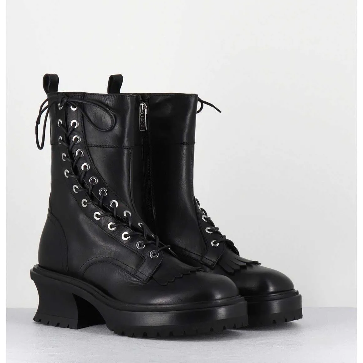 Boots En Cuir Noir Corset Semelle Epaisse - Caro Nero