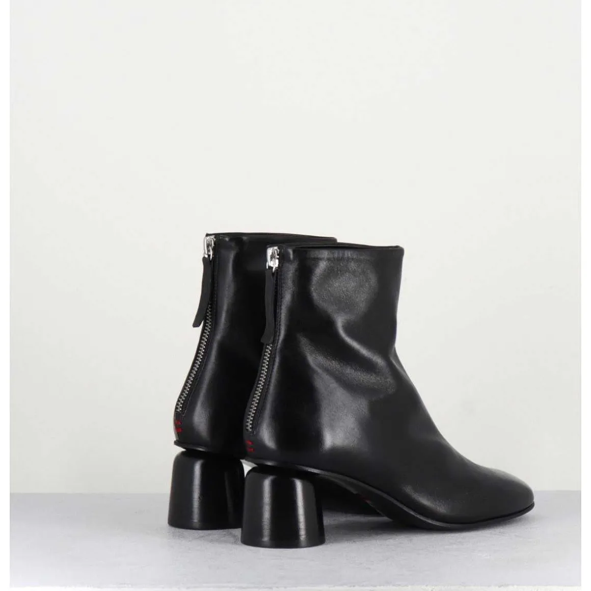 Boots En Cuir Noir Petit Talon 60S - Anya13 Baron Nero