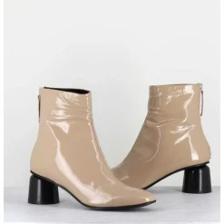 Boots En Cuir Vernis Beige Petit Talon 60S - Anya13 Incenso