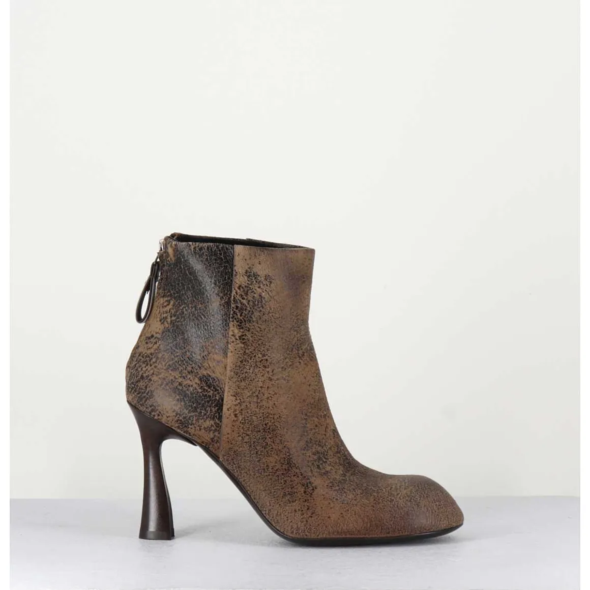 Boots En Cuir Vieilli Marron Talon Haut - M6390 Moro