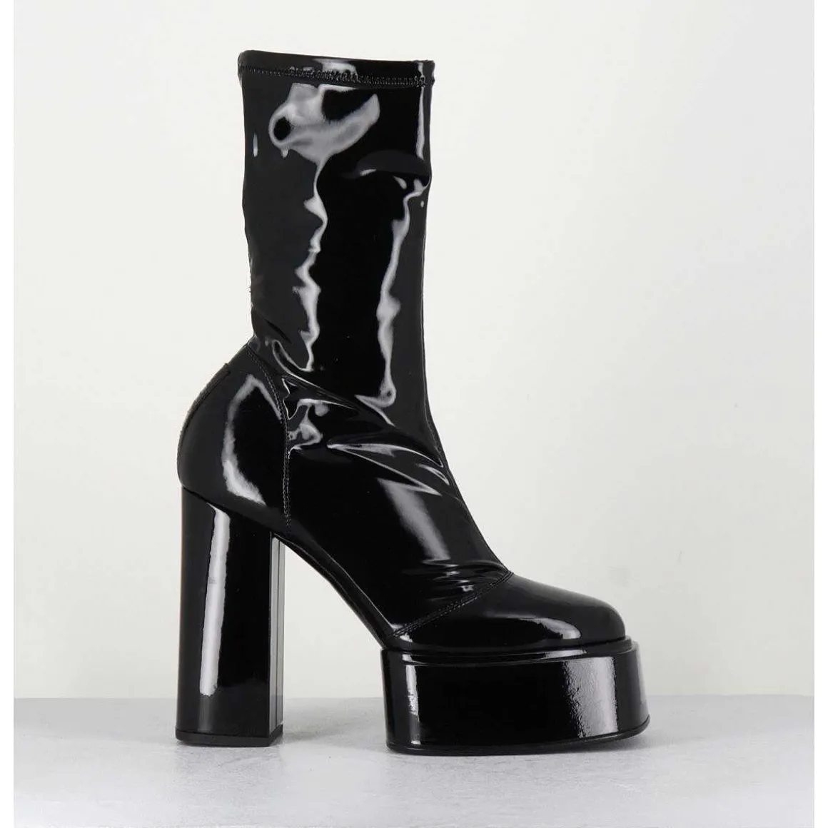 Boots Noires Vernis Stretch - Victoria Mok Patent