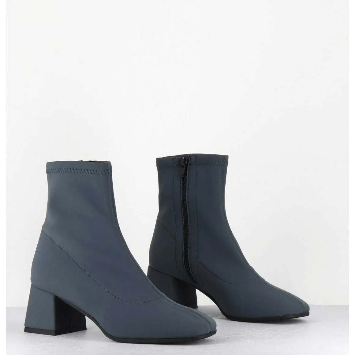 Boots Nylon Stretch Gris Bout Carre - Vare2 Elastico Grigio