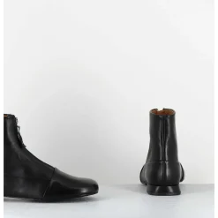 Boots Plates En Cuir Souple Noir A Zip - Maria Black Nappa