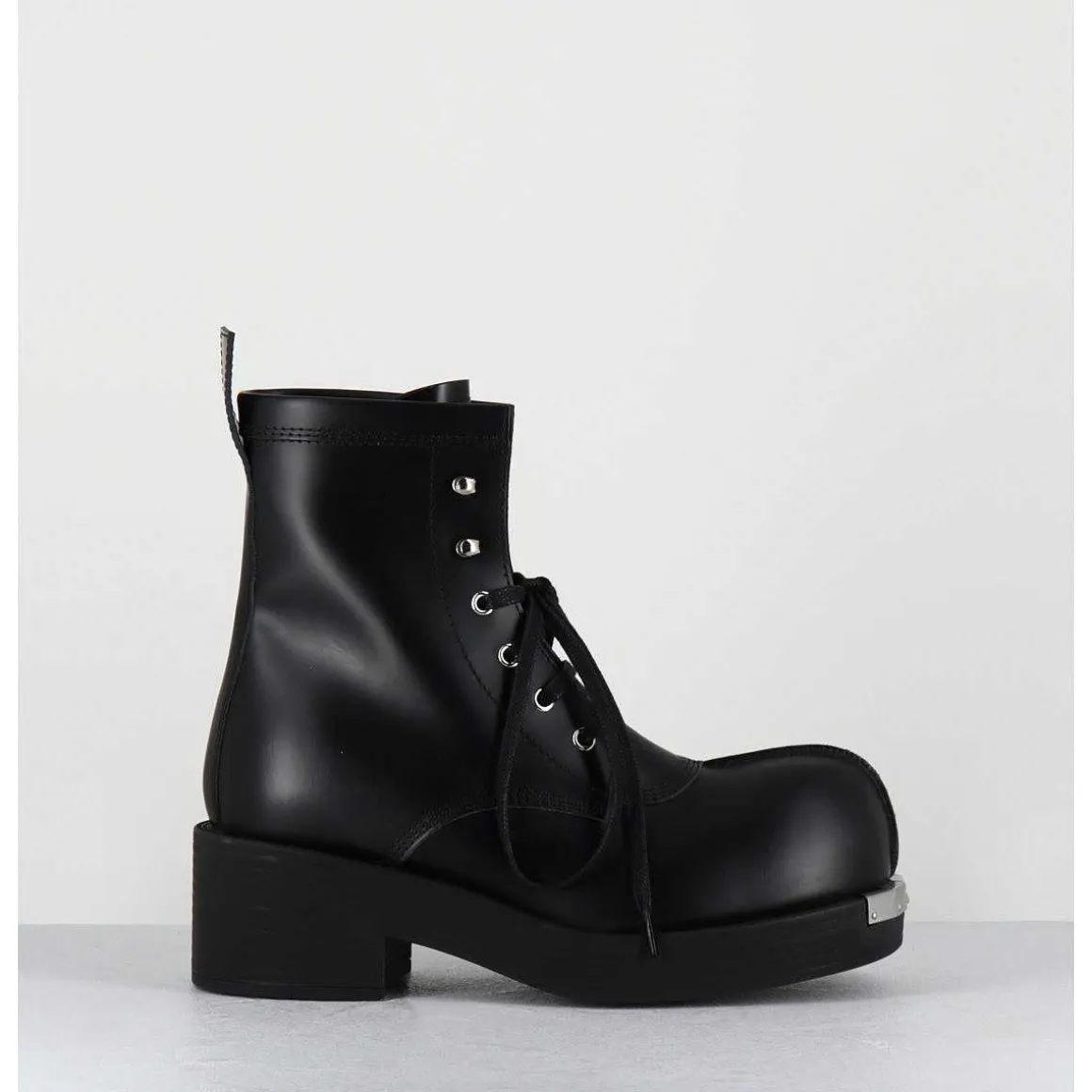 Boots Rangers A Lacets En Cuir Noir - S66Wu115 T8013