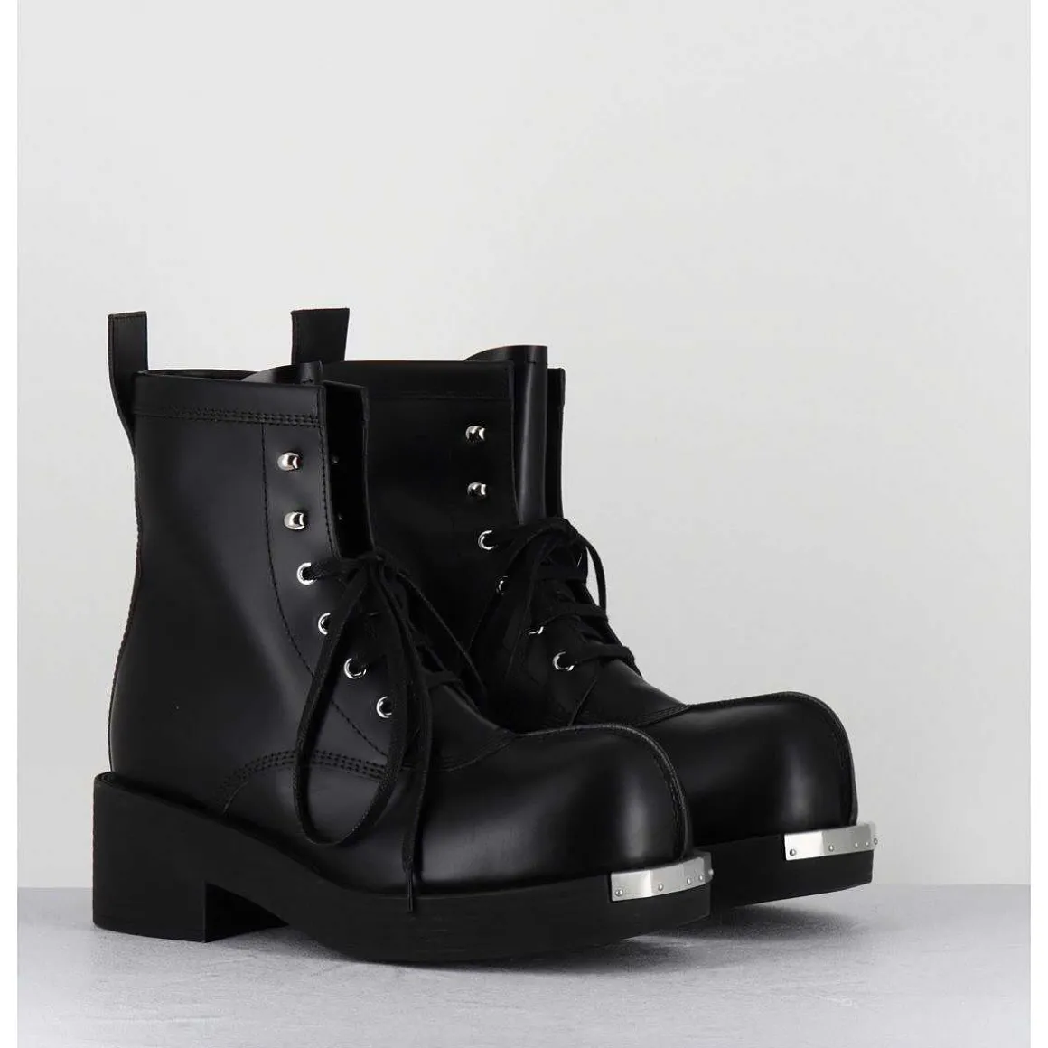 Boots Rangers A Lacets En Cuir Noir - S66Wu115 T8013