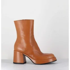 Boots 70S En Cuir Beige - Archi Cuoio