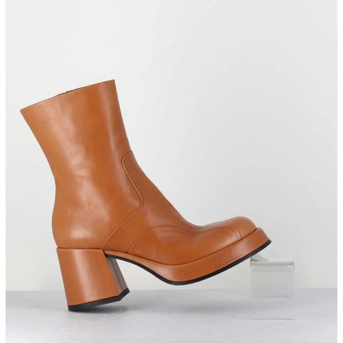Boots 70S En Cuir Beige - Archi Cuoio
