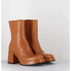 Boots 70S En Cuir Beige - Archi Cuoio