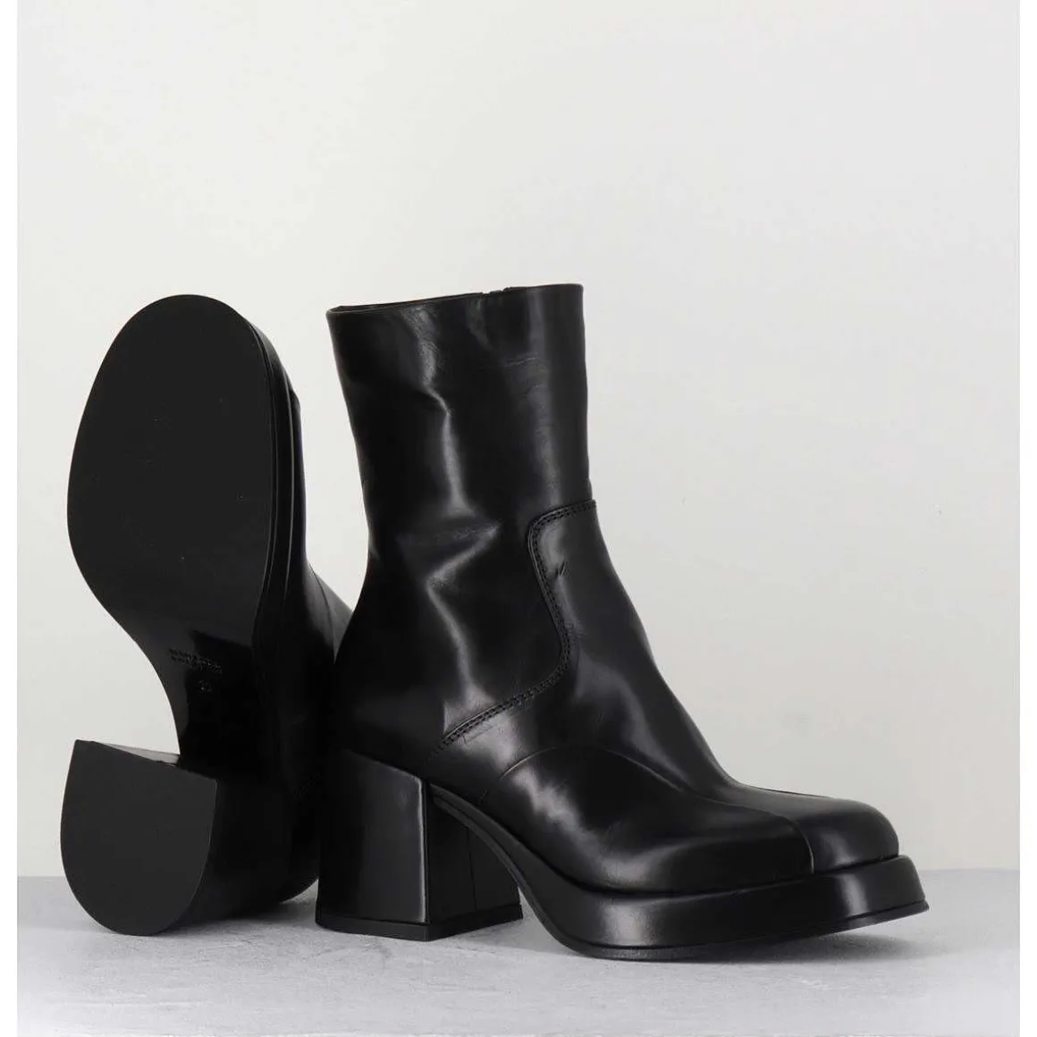 Boots 70S En Cuir Noir - Archi Nero