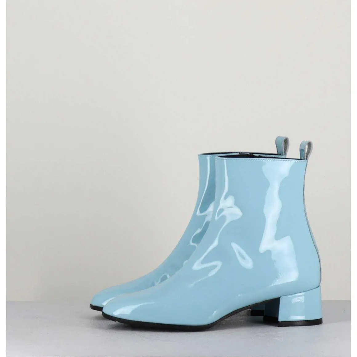 Boots 60S En Cuir Vernis Bleu - Jane Vernice Faeda