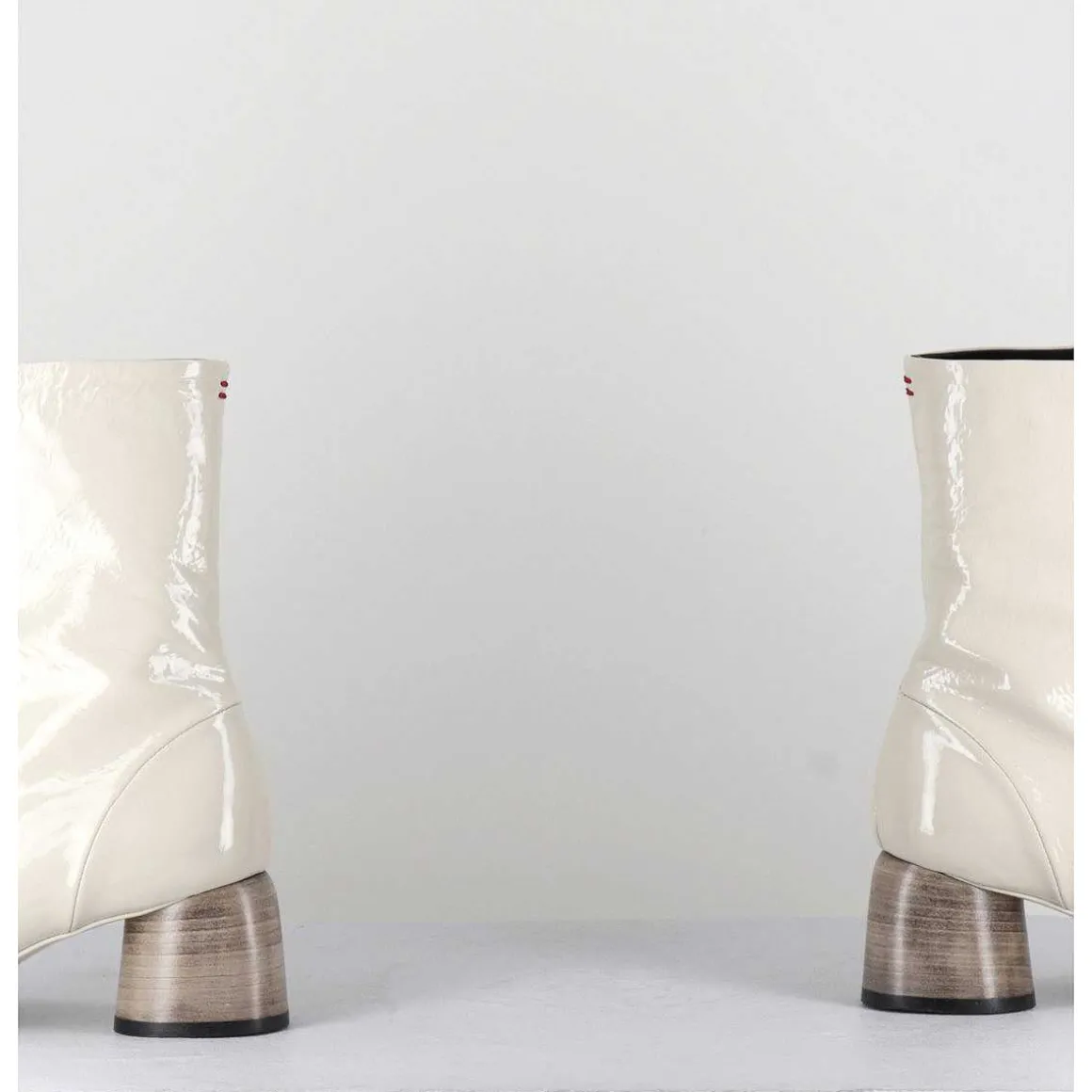 Boots 60S En Cuir Vernis Blanc - Caren07 Plum Osso