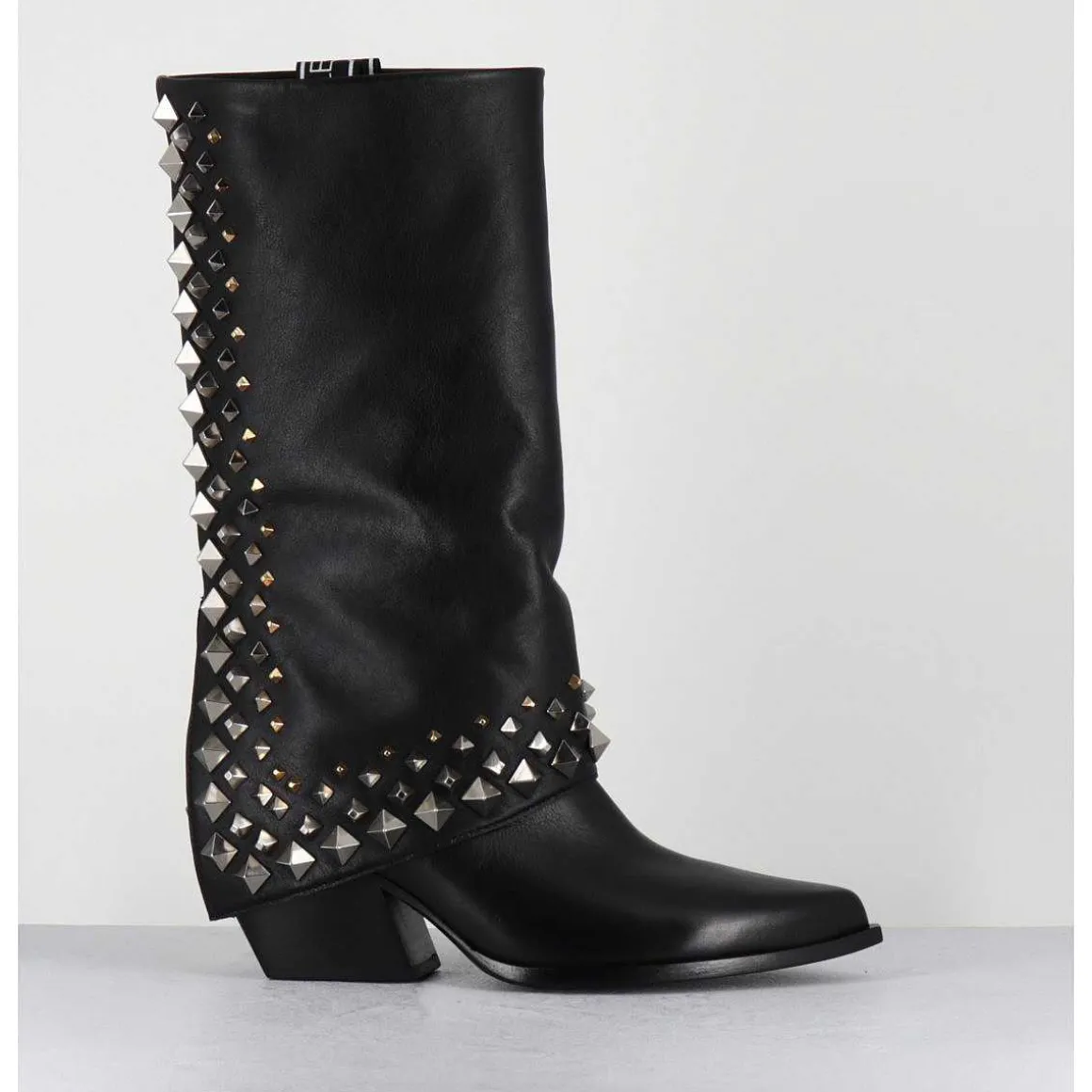 Boots Santiags A Guetre En Cuir Noir & Clous - E3711 Nature Nero
