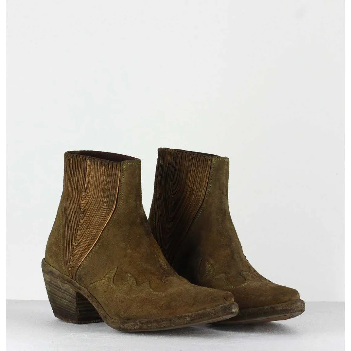 Boots Santiags Courtes En Daim Kahki - 3472 Rov Oliva